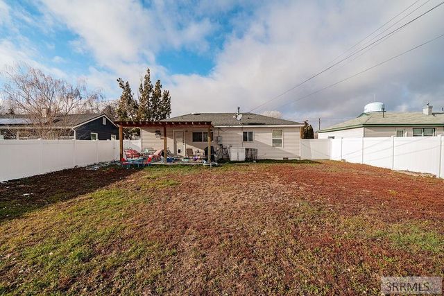 1178 Sunset Drive, Blackfoot, ID 83221