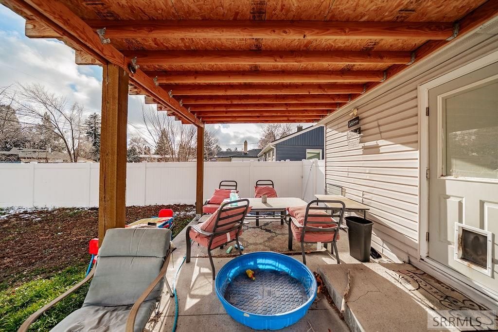 Image 24 of property listing at 1178 Sunset Drive, Blackfoot, ID 83221