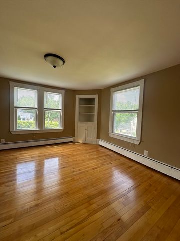 363 Concord Rd 2, Billerica, MA 01821