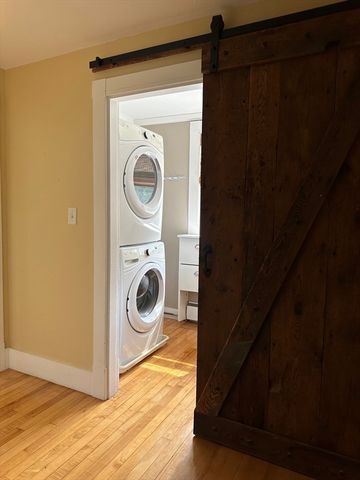 363 Concord Rd 2, Billerica, MA 01821