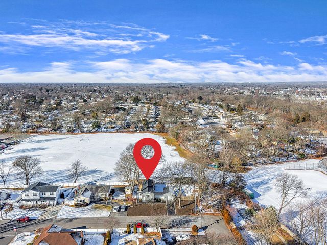 96 Toomey Road, West Islip, NY 11795