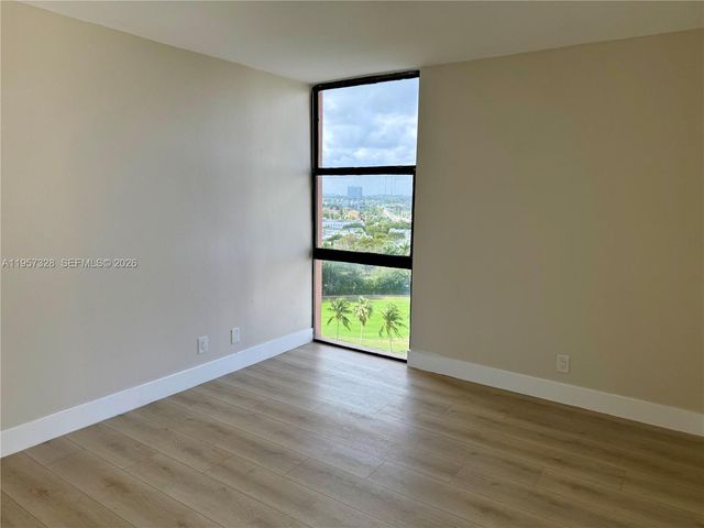 20335 W Country Club Drive 1203, Aventura, FL 33180