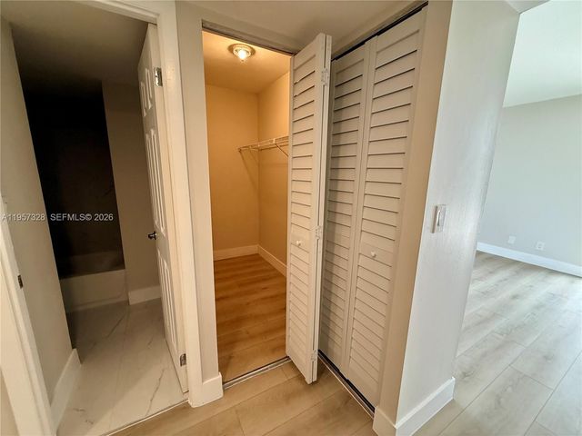 20335 W Country Club Drive 1203, Aventura, FL 33180
