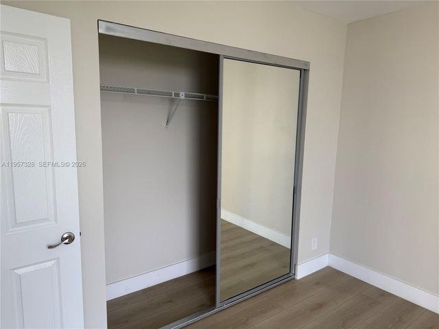 20335 W Country Club Drive 1203, Aventura, FL 33180