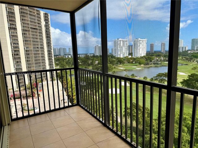 20335 W Country Club Drive 1203, Aventura, FL 33180