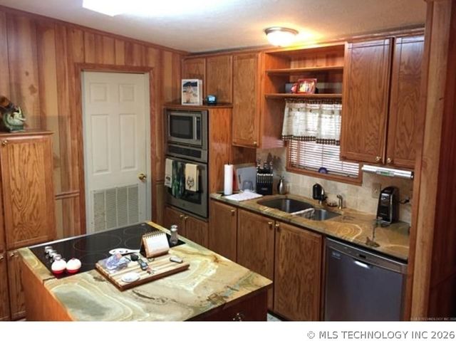 425126 E 1168 Road, Eufaula, OK 74432