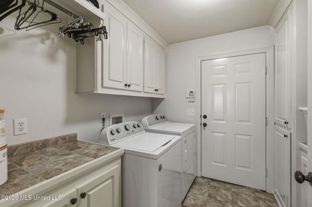 207 Glensview Cove, Brandon, MS 39047