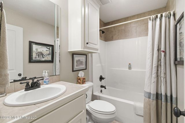 207 Glensview Cove, Brandon, MS 39047