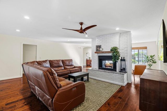 1850 Highland Drive, Hollister, CA 95023