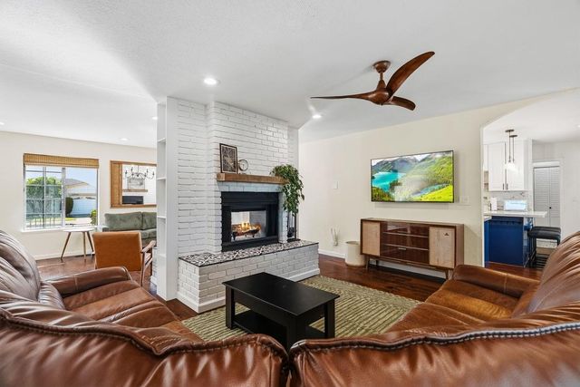 1850 Highland Drive, Hollister, CA 95023