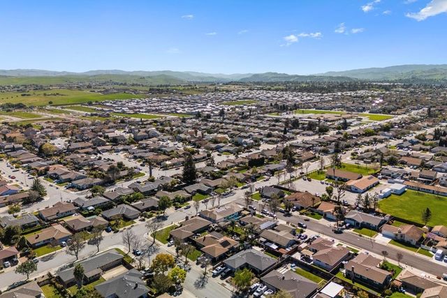 1850 Highland Drive, Hollister, CA 95023