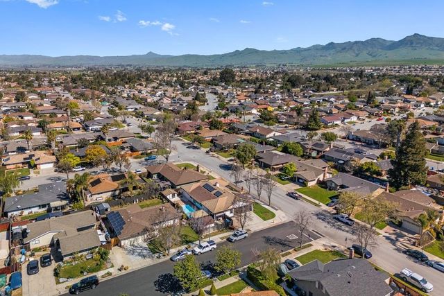 1850 Highland Drive, Hollister, CA 95023