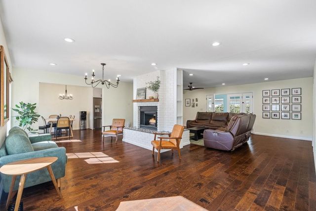 1850 Highland Drive, Hollister, CA 95023