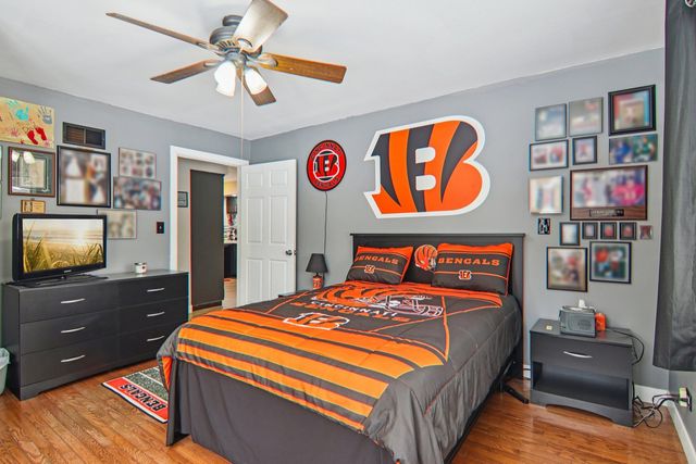 15134 Laramie Avenue, Oak Forest, IL 60452