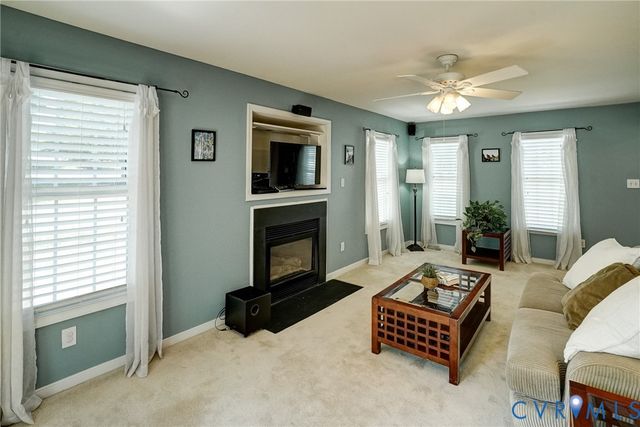 10609 Shadrach Ct, Glen Allen, VA 23059