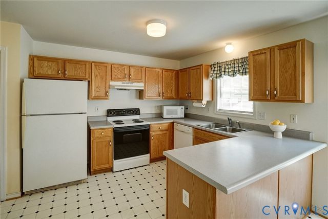 10609 Shadrach Ct, Glen Allen, VA 23059