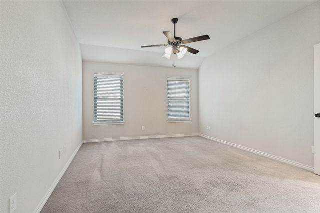 6033 Paddlefish Drive, Fort Worth, TX 76179