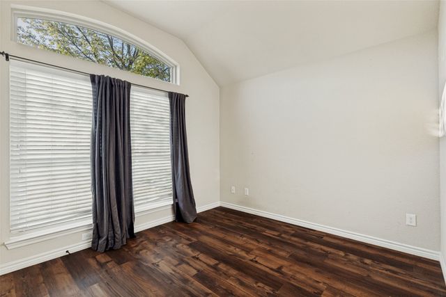 6033 Paddlefish Drive, Fort Worth, TX 76179