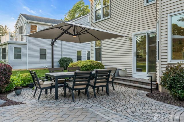 14 Hancock Court, Plainsboro, NJ 08536