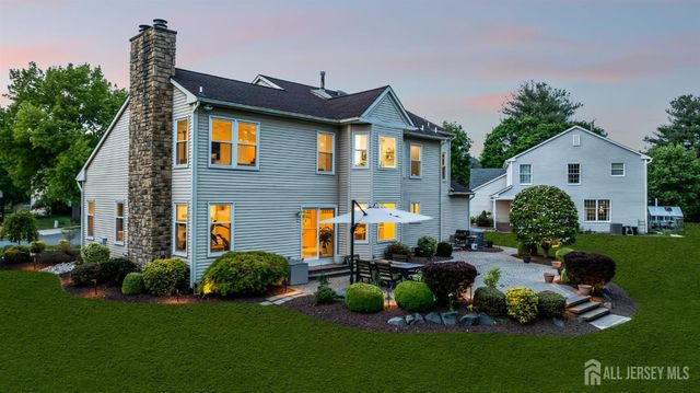 14 Hancock Court, Plainsboro, NJ 08536