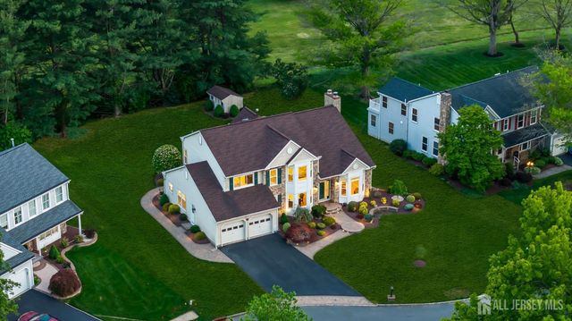 14 Hancock Court, Plainsboro, NJ 08536