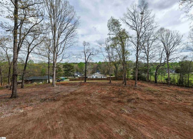 0 Edwards Lake Road, Greer, SC 29651