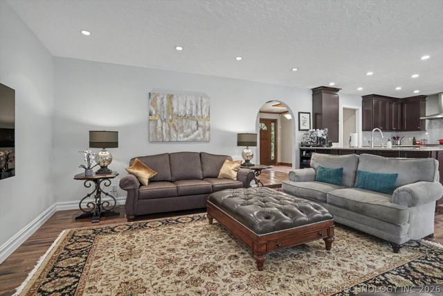 4005 E 107th Street, Tulsa, OK 74137