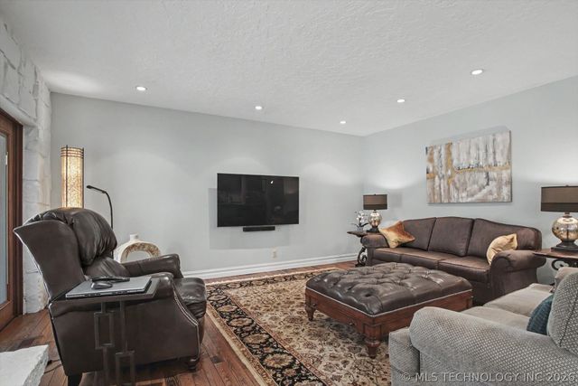 4005 E 107th Street, Tulsa, OK 74137