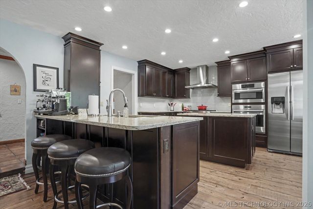 4005 E 107th Street, Tulsa, OK 74137