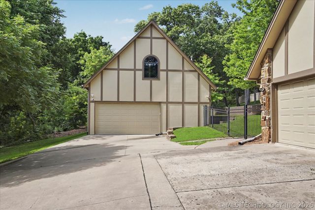 4005 E 107th Street, Tulsa, OK 74137