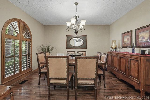 4005 E 107th Street, Tulsa, OK 74137