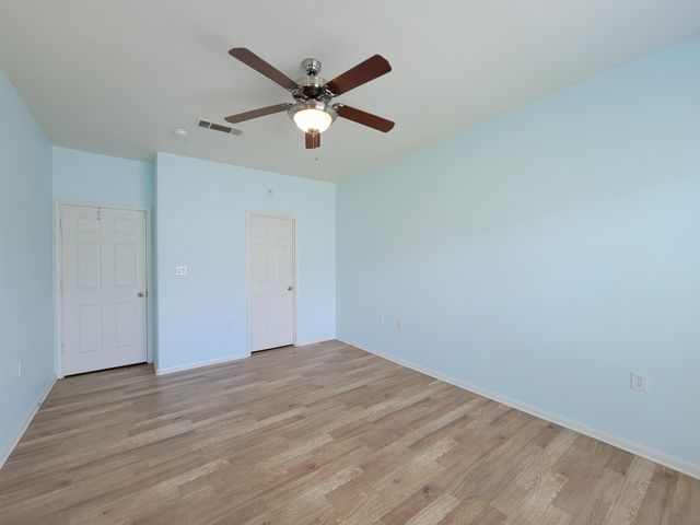 9200 Westheimer Road 305, Houston, TX 77063