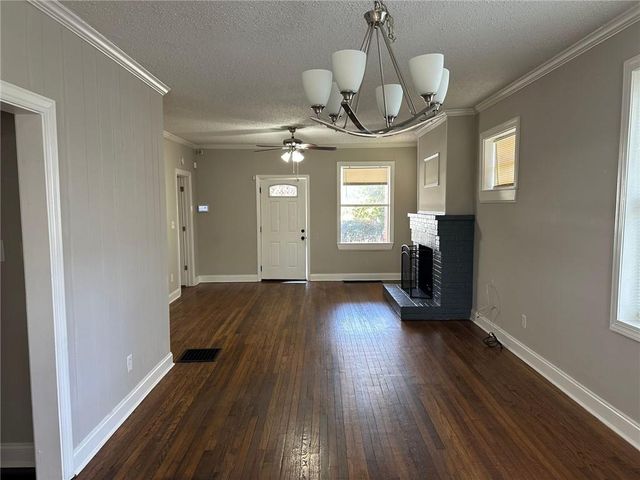 2415 Crestview Avenue, Atlanta, GA 30032