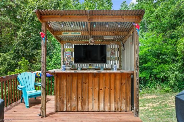 273 Thad Drive, Haw River, NC 27258