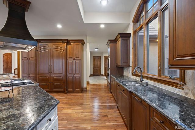 976 COUNTRY CLUB Parkway, Castle Rock, CO 80108