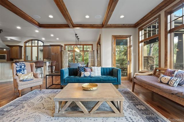 976 COUNTRY CLUB Parkway, Castle Rock, CO 80108