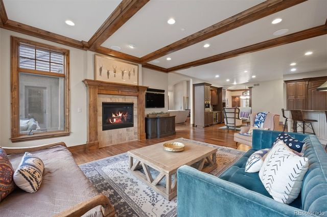 976 COUNTRY CLUB Parkway, Castle Rock, CO 80108