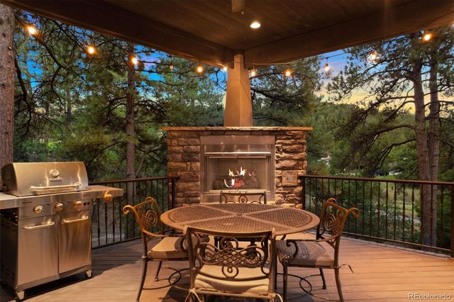 976 COUNTRY CLUB Parkway, Castle Rock, CO 80108