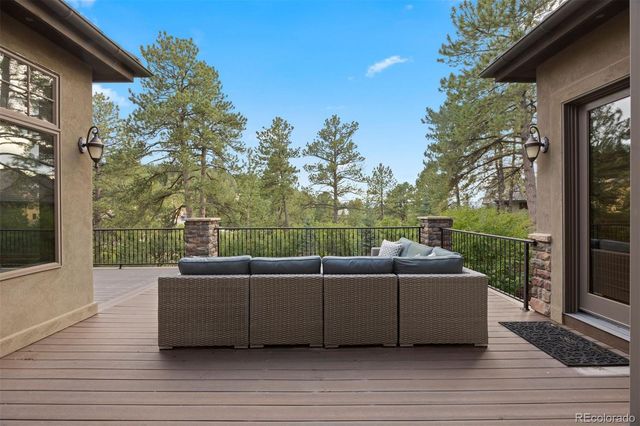 976 COUNTRY CLUB Parkway, Castle Rock, CO 80108