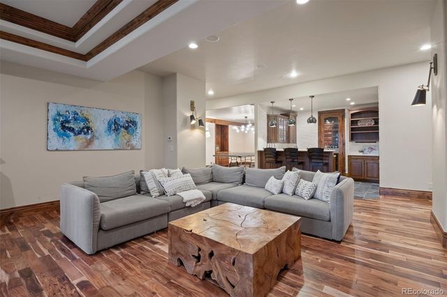 976 COUNTRY CLUB Parkway, Castle Rock, CO 80108