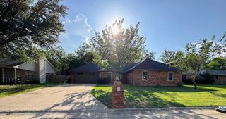 109 Colonial Heights, Sanger, TX 76266