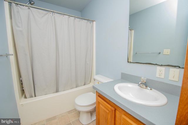 42 LAKE SHORE DR, Lewes, DE 19958
