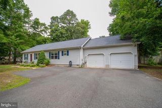 42 LAKE SHORE DR, Lewes, DE 19958