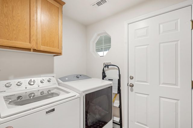 1515 Panoramic Loop, Grants Pass, OR 97527