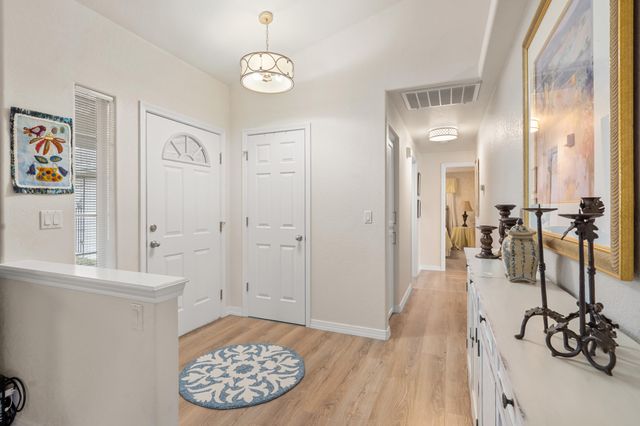 1515 Panoramic Loop, Grants Pass, OR 97527