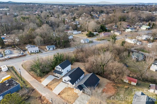 1554 7th Avenue Drive SW 2D, Hickory, NC 28602