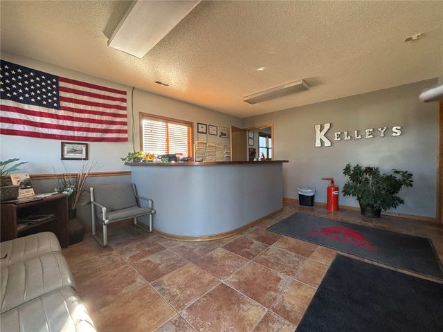 1815 16th Avenue SW, Cedar Rapids, IA 52404