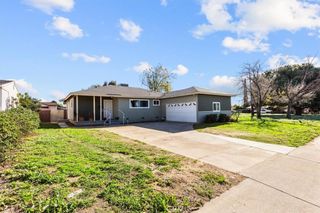 565 N Riverside, Rialto, CA 92376