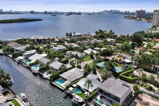 1935 NE 117th Rd, North Miami, FL 33181