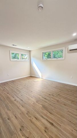 589 ELBRIDGE RD, Morrisville, PA 19067